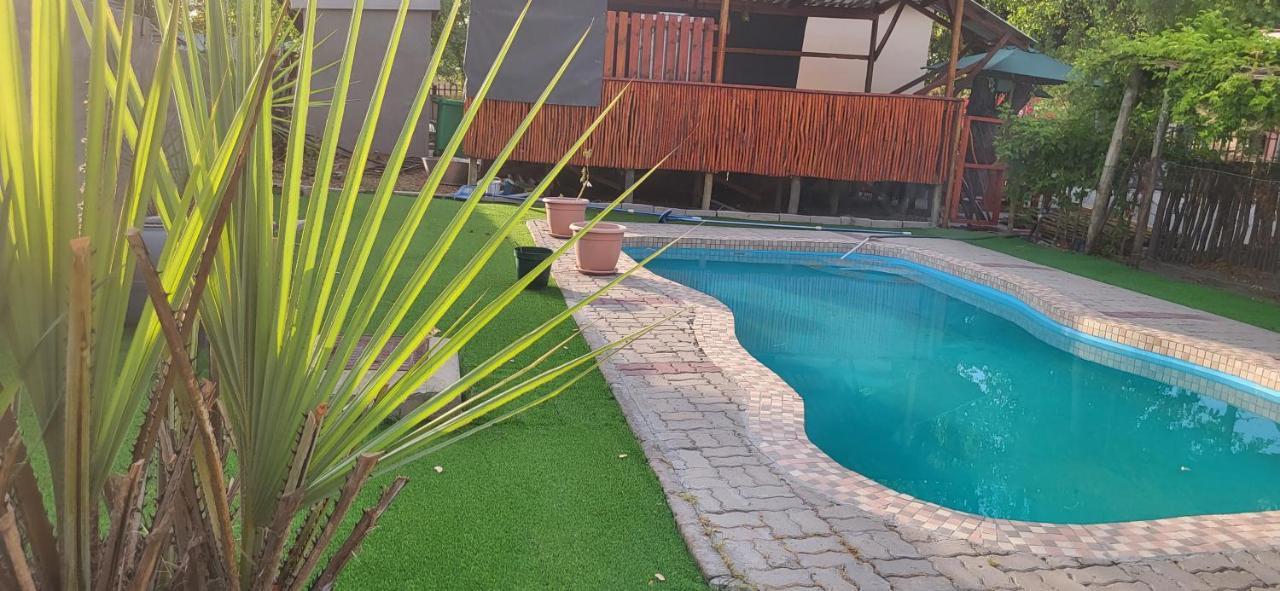 Maun Luxury Oasis Apartment Ngoại thất bức ảnh