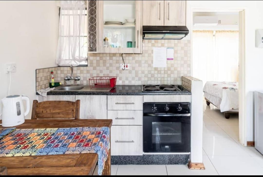 Maun Luxury Oasis Apartment Ngoại thất bức ảnh